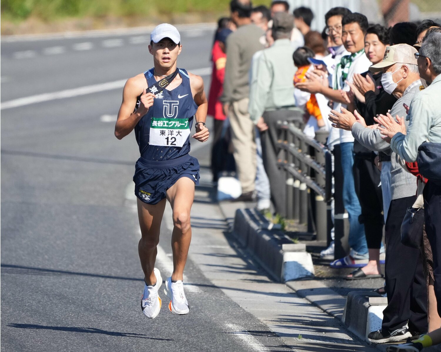 2年ぶりの三大駅伝となった昨年11月の全日本では6区21位と失速　©︎JIJI PRESS