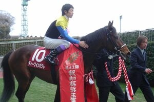 【前回を読む】ディープインパクトの弥生賞に武豊は“不安”を感じていた 「このくらいのデキでどの程度通用するのか」