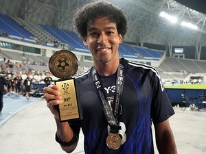 「二流の中の一流を目指そう」 “無名”だった30歳FWはなぜ仙台→磐田→広島…Jで重宝され続けるか「一度、日本代表に入ると実感できるんです」