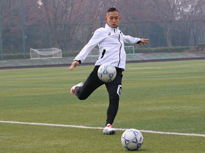 新潟・早川史哉、病から本格復帰。「不安なのは体力面より気持ち」＜Number Web＞ photograph by Takahito Ando