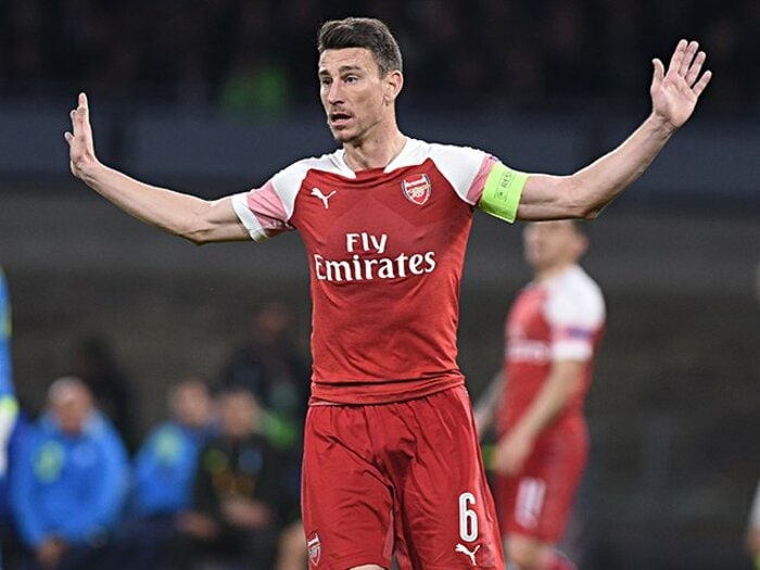 アーセナルにとっては最悪の夏か。補強は若手中心、主将は移籍志願。＜Number Web＞ photograph by Uniphoto Press