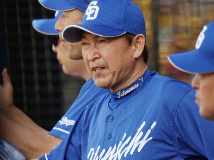 中日ドラゴンズ「令和の米騒動」はなぜ大きな話題になったのか?「スパイ映画のような描写」の新聞報道から感じた“立浪和義監督の苦悩”<Number Web> photograph by JIJI PRESS