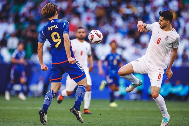 日本vsイラン「相手の目論み通りだった瞬間」を写真で振り返る（14枚中の11枚目）　©Kiichi Matsumoto