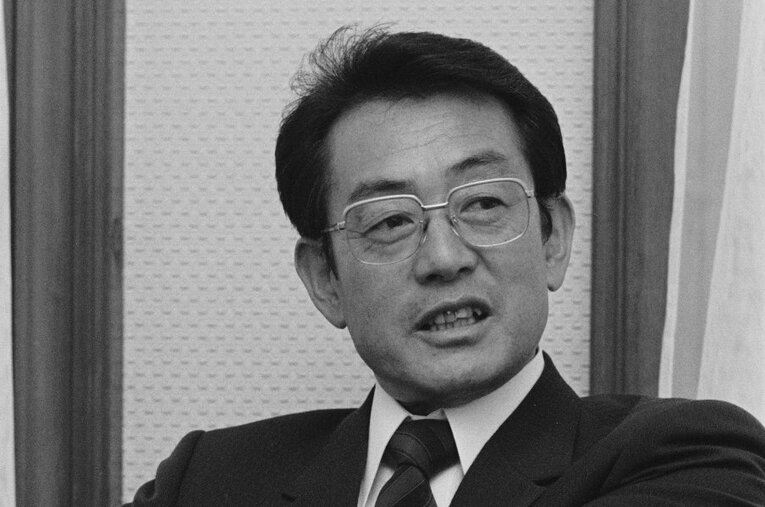 1978年、初のリーグ優勝・日本一に輝いたヤクルトだったが、翌79年には最下位に転落。広岡達朗もシーズン途中に監督を退任した ／ photograph by BUNGEISHUNJU