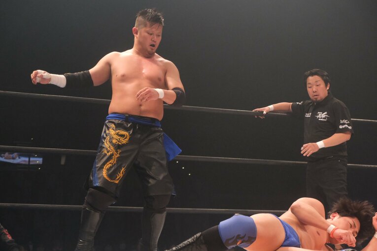 40歳で逝去した橋本真也へ“長男の本音”「父が生きてたら…怒られてただろうな」 プロレスラー・橋本大地が“破壊王”を継承する日(26)