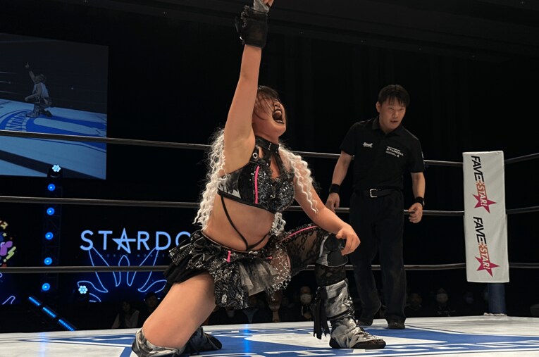 スターライト・キッドの持つ“白いベルト”に挑戦した吏南。3月で高校を卒業した ／ photograph by Norihiro Hashimoto