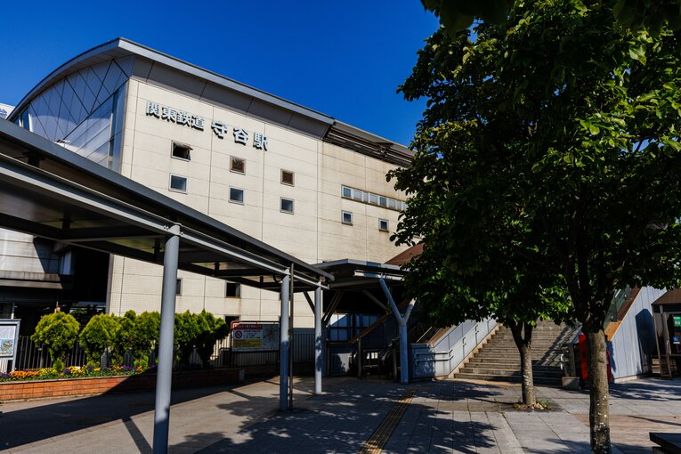 関東鉄道常総線の守谷駅。1913年に設置され、100年以上の歴史をもつ