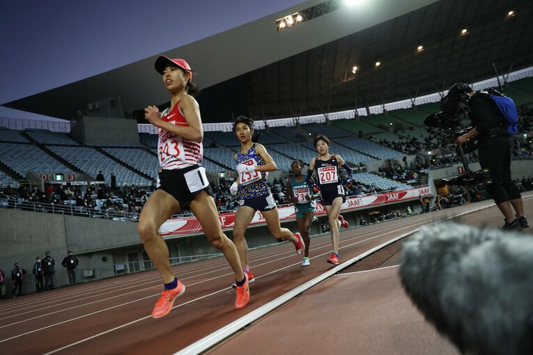 スタートから攻めの走りでレースを引っ張っていた 廣中瑠梨佳選手　©Takao Fujita