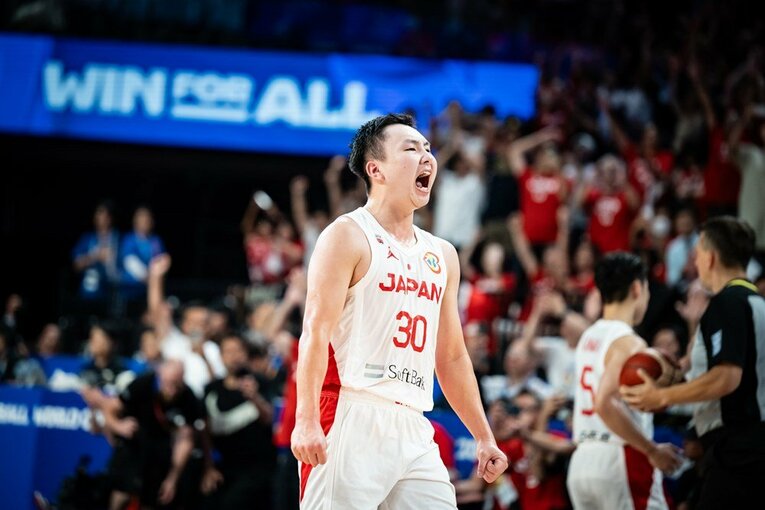 ネブラスカ大在学中のクラッチシューターである富永。ドイツ戦では3Pシュート1本に抑えられていた　©︎FIBA