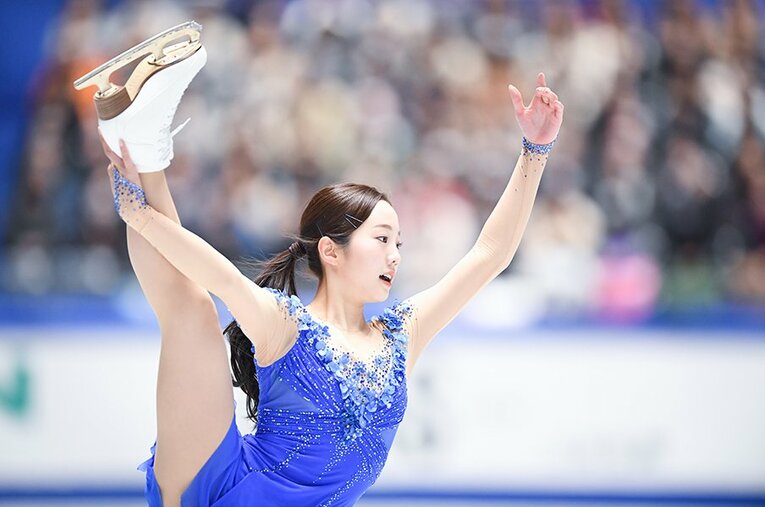 本田真凜 ／ photograph by Asami Enomoto