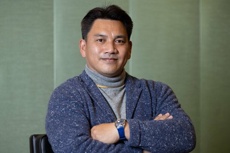 NumberWebのインタビューに応じた井口氏　©Tatsuo  Harada