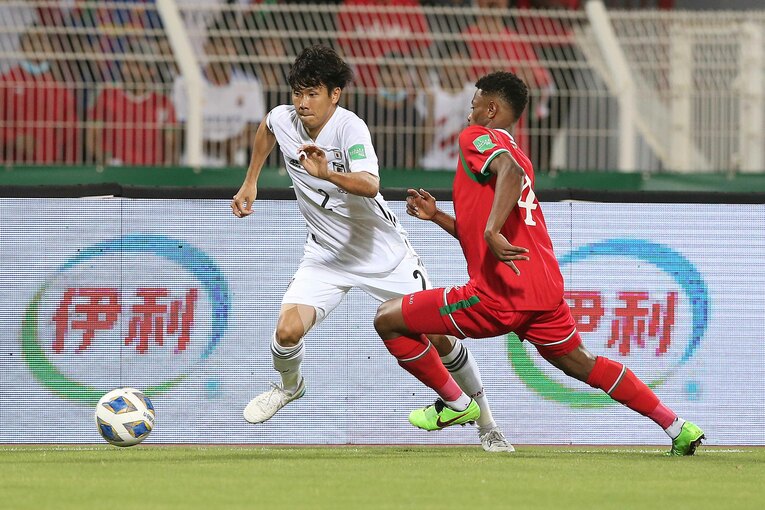 11月のアウェイ2連戦で連続フル出場を果たした山根視来は、今季Jリーグ最多の12アシストを記録。今後も酒井宏樹との激しいポジション争いが予想される　©JFA