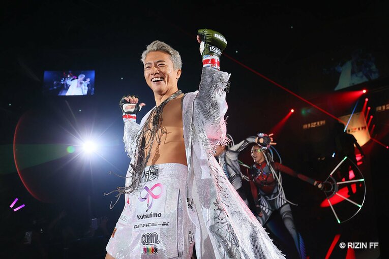 7月31日の『RIZIN.37』。YUSHIの入場シーン　©RIZIN FF