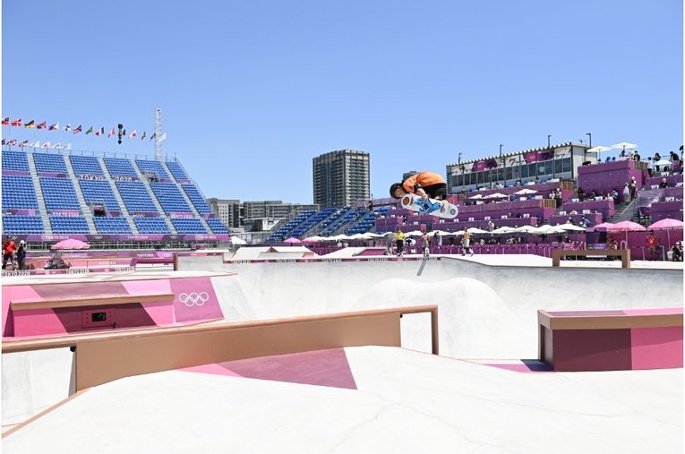 岡本碧優 ／ photograph by Asami Enomoto/JMPA