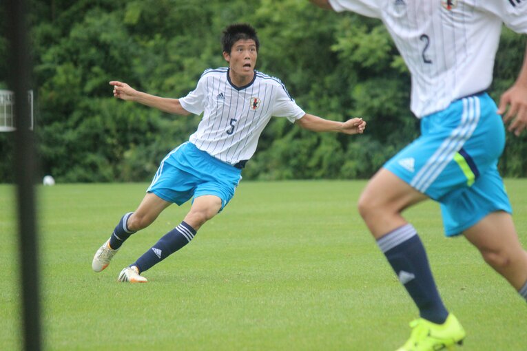 高2の冨安健洋　©︎Takahito Ando