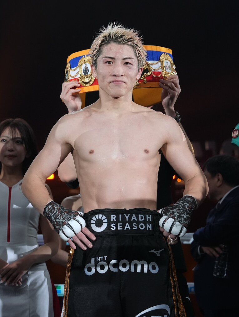 中谷潤人に勝利した井上尚弥　©Naoki Fukuda