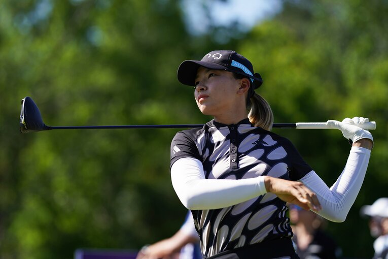 3日目9番、渋野日向子のティーショット　©︎Shizuka Minami　