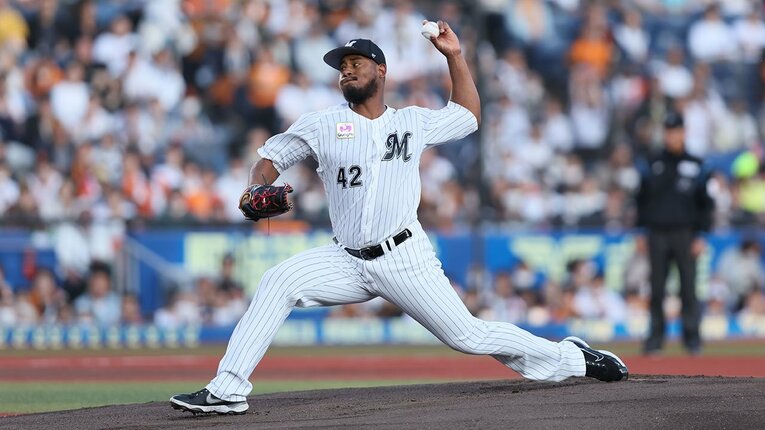 古巣・巨人戦では黒星がつかなかったが4失点を喫したメルセデス　©︎Chiba Lotte Marines
