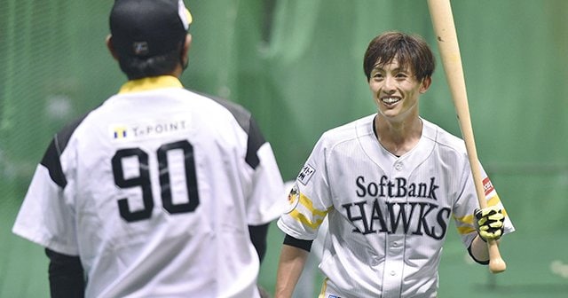 ホークスに何が? 5連敗&パ最下位“チーム打率.216”…小久保・新ヘッド「1日1000スイング」「2部練」の成果は出るか