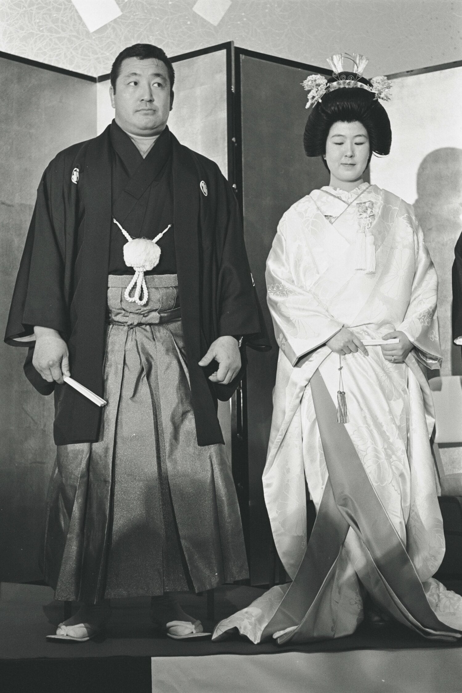 1963年6月5日、力道山と敬子さんの結婚式。この半年後に力道山はやくざに刺され、39歳で急死する　©BUNGEISHUNJU