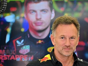 レッドブル代表の突然の解任劇。王者に何が起きたのか。