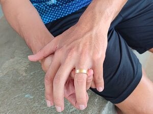 「ああ、なくしてしまった」“両親の30年分”がこもった金の結婚指輪が…世界陸上“あの金メダリスト”が感謝「日本人ならではのやさしさだ」