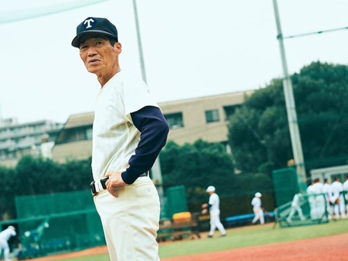 「間違いなく勝てた」「泣くな！」なぜ帝京の名将は、最後の夏で敗れた3年生に厳しい言葉を投げかけるのか＜Number Web＞ photograph by Yuji Ueno