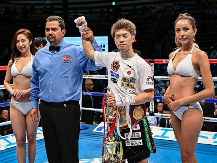 田中恒成、キャリア最高のKO勝利。「俺だって現役、尚弥さんを超えたい」<Number Web> photograph by Hiroaki Yamaguchi