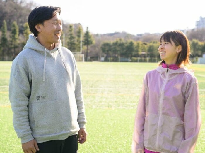 「それだけ女心がわかるならモテモテじゃないですか」不破聖衣来を指導する拓大・五十嵐監督が実戦する”1対1”の駅伝マネジメントとは?<Number Web> photograph by Asami Enomoto