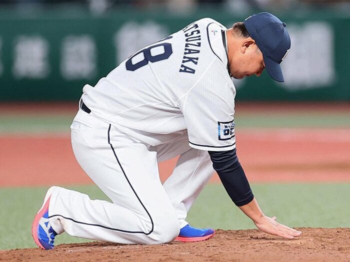 松坂大輔「メディアに出る前にみんなに伝えたかった」引退発表30分前に届いたLINE…5人の同級生が見た“スーパースター”の去り際＜Number Web＞ photograph by JIJI PRESS