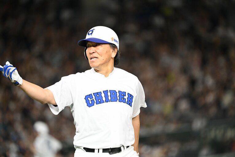 昨年9月、イチロー率いる「KOBE CHIBEN」で同僚となった2人 　©Naoya Sanuki