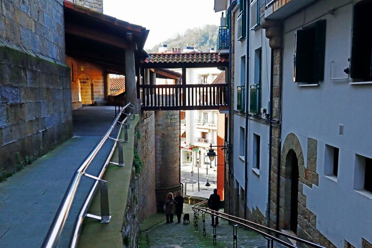 なぜ「久保建英は“納得いってない”表情」だった？ 世界的DFセルヒオ・ラモス攻略も…カメラマンが見た「勝利は最低条件」の自負(18)