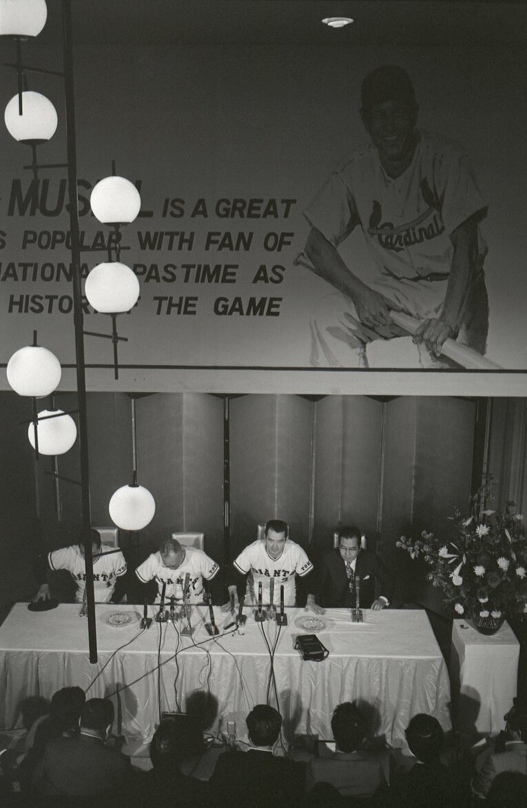 1974年10月14日、長嶋茂雄の引退試合　©BUNGEISHUNJU