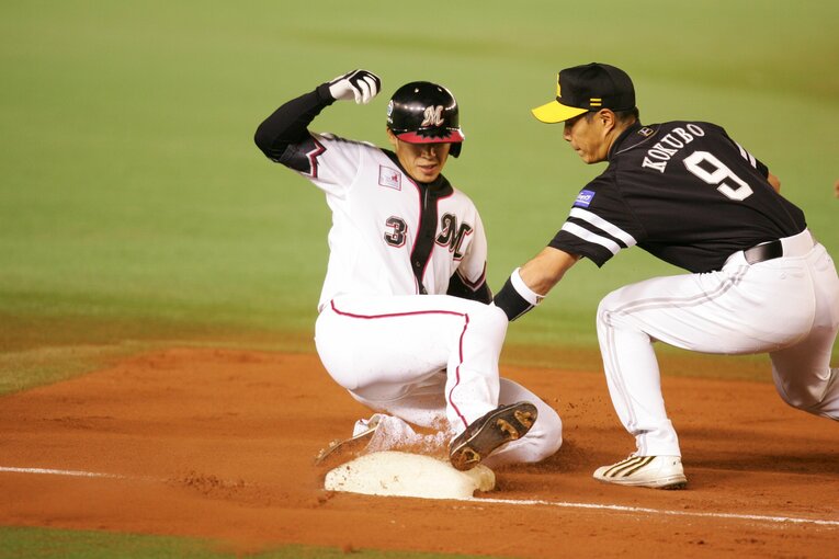 現役時代のサブロー　©BUNGEISHUNJU