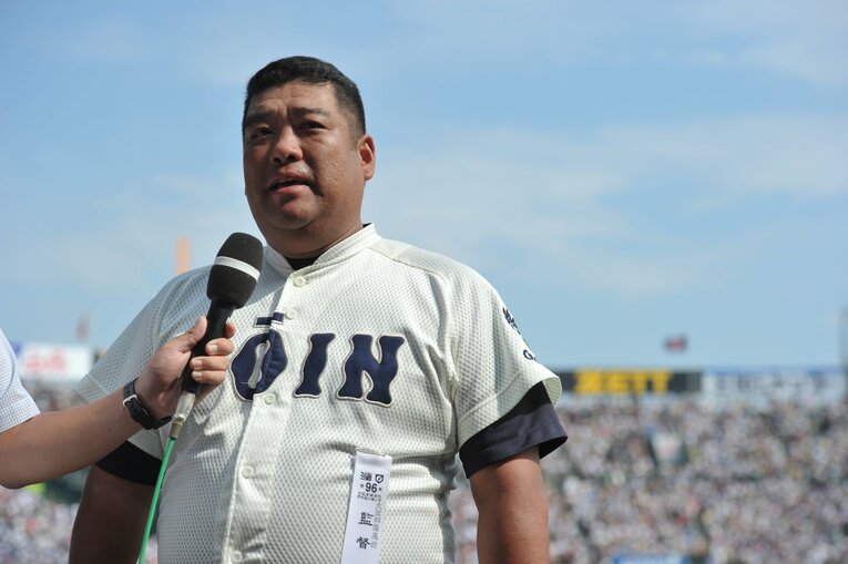 西谷浩一監督（2014年夏の甲子園優勝後）　©Hideki Suigyama