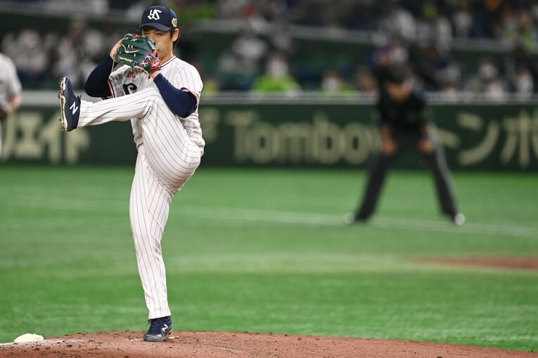 先発したヤクルト小川　©️Naoya Sanuki
