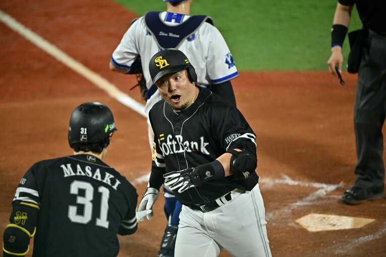 日本シリーズ第2戦、9回に豪快な同点ホームランを放った山川穂高（全6枚の5枚目）　©️Hideki Sugiyama