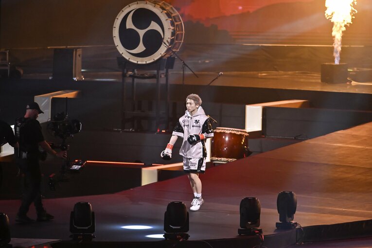 井上尚弥の入場シーン　©Hiroaki Finito Yamaguchi