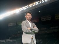 甲子園球場にカクテル光線を再現！ レジェンド・鳥谷敬も驚いたLEDの最新技術「スポーツ照明にこんなプロフェッショナルがいるなんて…」