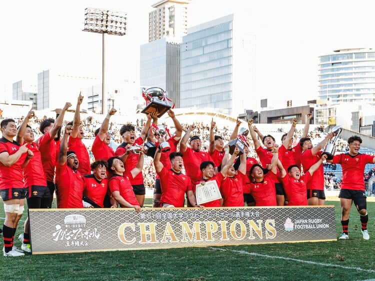 帝京大ラグビー部に進学校出身者が増加…13度目の大学選手権優勝チーム
