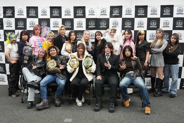 岩谷麻優15周年記念興行に参戦するレスラーたち　©Essei Hara