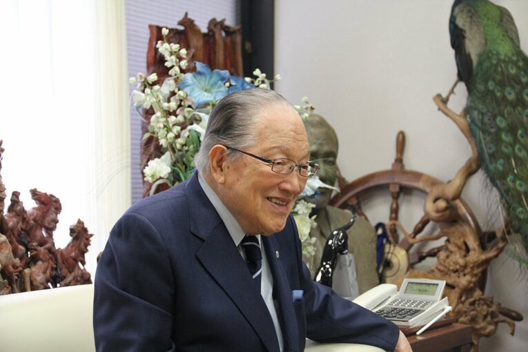 94歳とは思えぬ矍鑠とした様子で取材に応じてくれた藤木氏　©NumberWeb