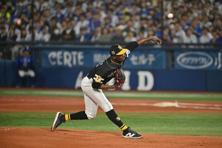 日本シリーズ第2戦、力投するリバン・モイネロ　©︎Hideki Sugiyama