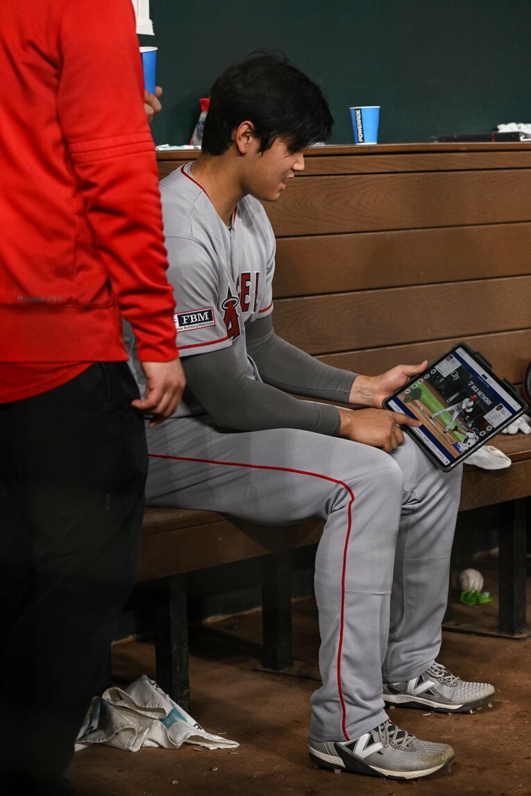 プレー後はタブレッドですぐ確認　©Nanae Suzuki