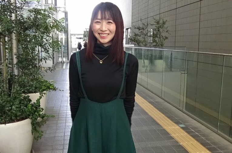 取材に応じてくれた広瀬さん。アナウンサー時代と同じく、朗らかな笑顔が印象的だった ／ photograph by Jun Aida