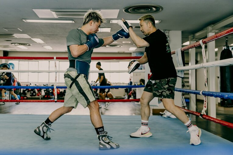 那須川天心のミット打ち（2024年5月撮影）©Kiichi Matsumoto