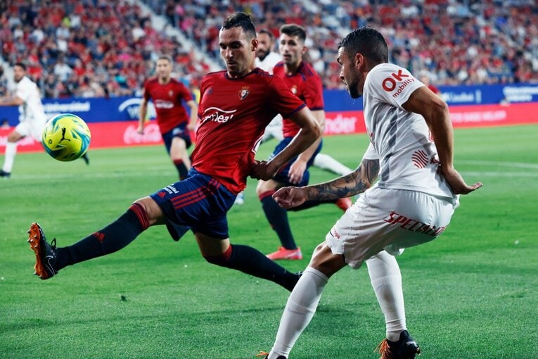 久保建英がGK姿？奇跡の残留に歓喜、“ズボンを抜いだお宝写真”も… 「苦しんだタケのリーガ3年目」をカメラマン視点で振り返る(26)