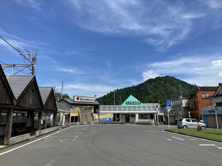 相模湖駅　©Number Web