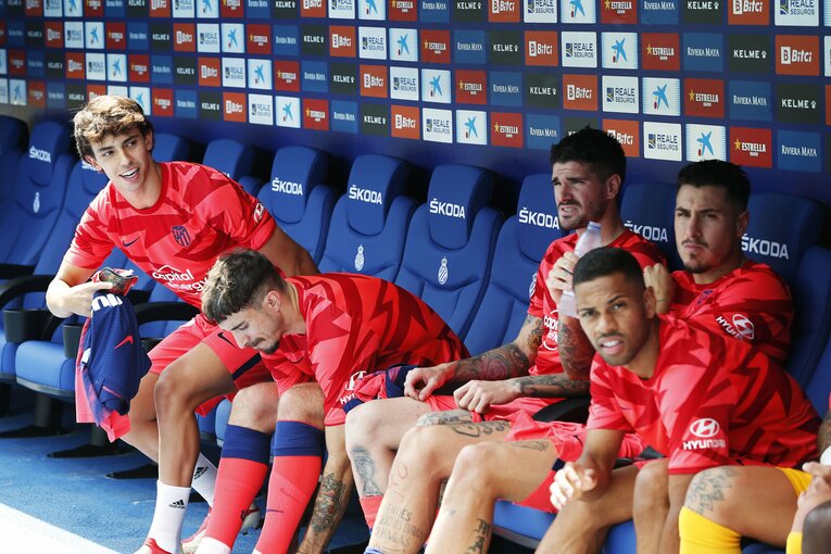 “アジア人差別疑惑”後に古巣復帰したグリーズマンを撮りに行ったら…「アディショナルタイム10分」の信じられない結末〈激写〉(4)