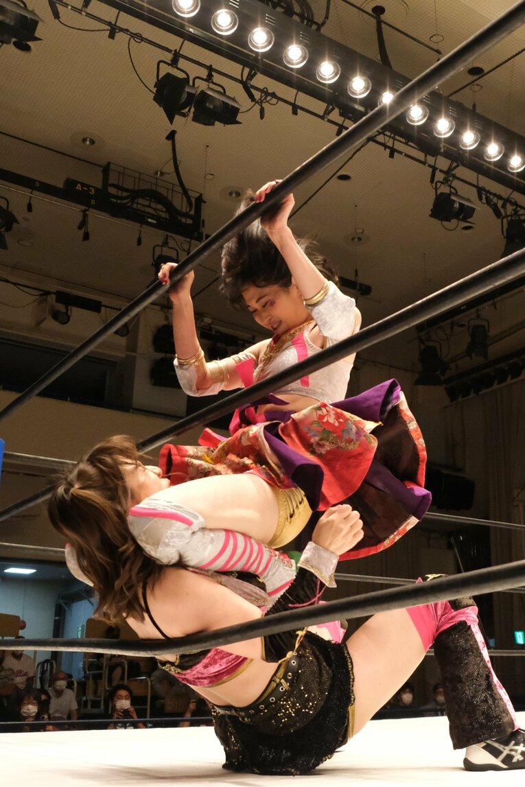 アクトレスガールズ、涙の“聖地”大一番…「自分のことより周りのこと」の精神が“闘う女優たち”を強くする(29)